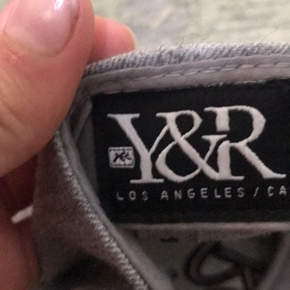 Los Angeles reckeless hat red and gray. - Picture 4 of 5